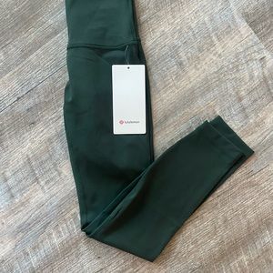 Lululemon Wunder under HR tight